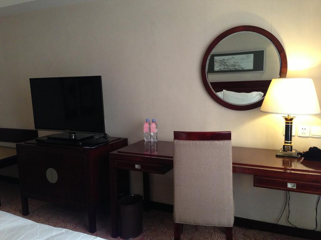 Grand Dynasty Culture Hotel Xi'An Сиан Екстериор снимка