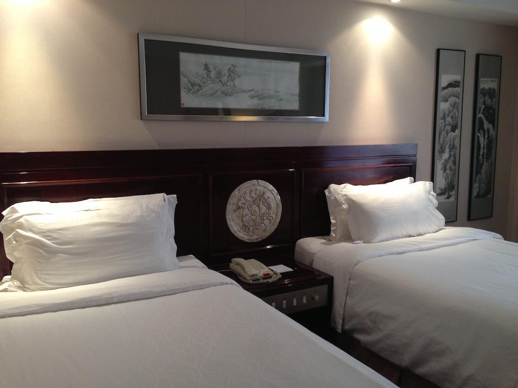 Grand Dynasty Culture Hotel Xi'An Сиан Екстериор снимка