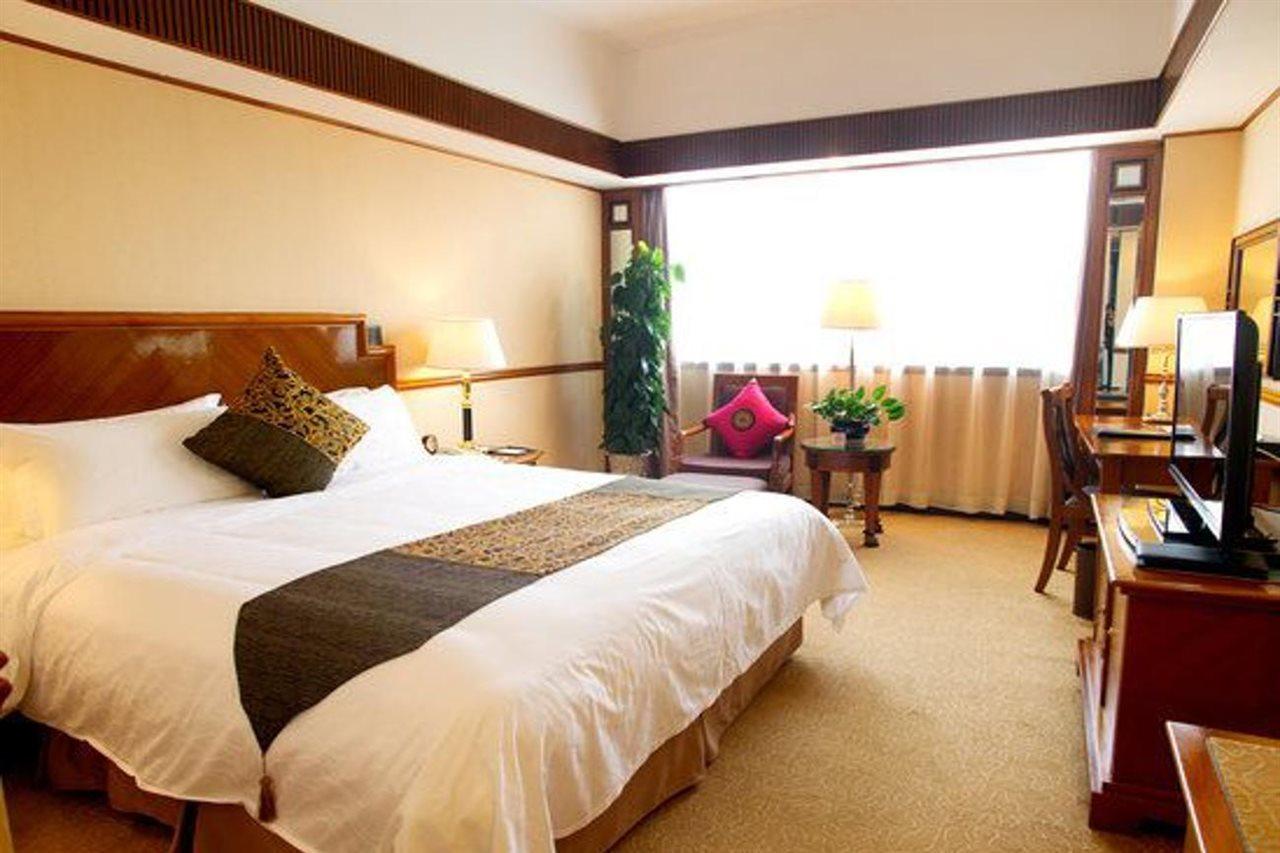 Grand Dynasty Culture Hotel Xi'An Сиан Екстериор снимка